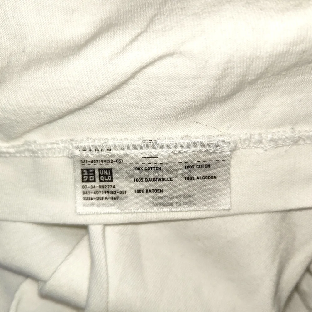 Kaws x Peanuts x Uniqlo White T-Shirt Size Small - Picture 5 of 6